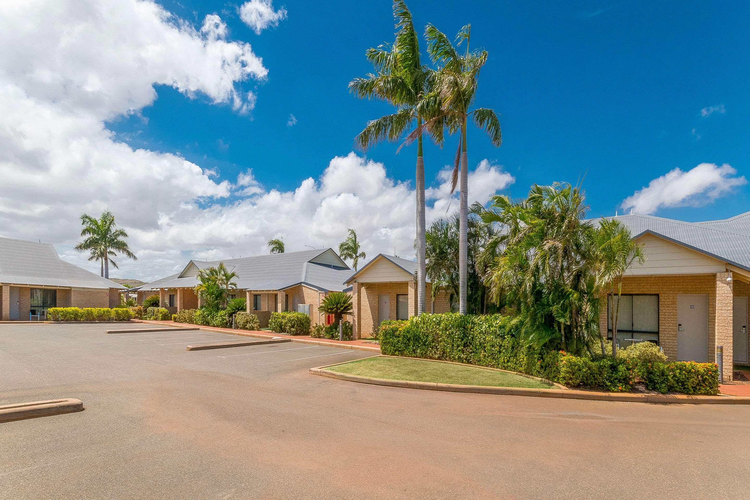 Comfort Inn & Suites Karratha Exterior photo