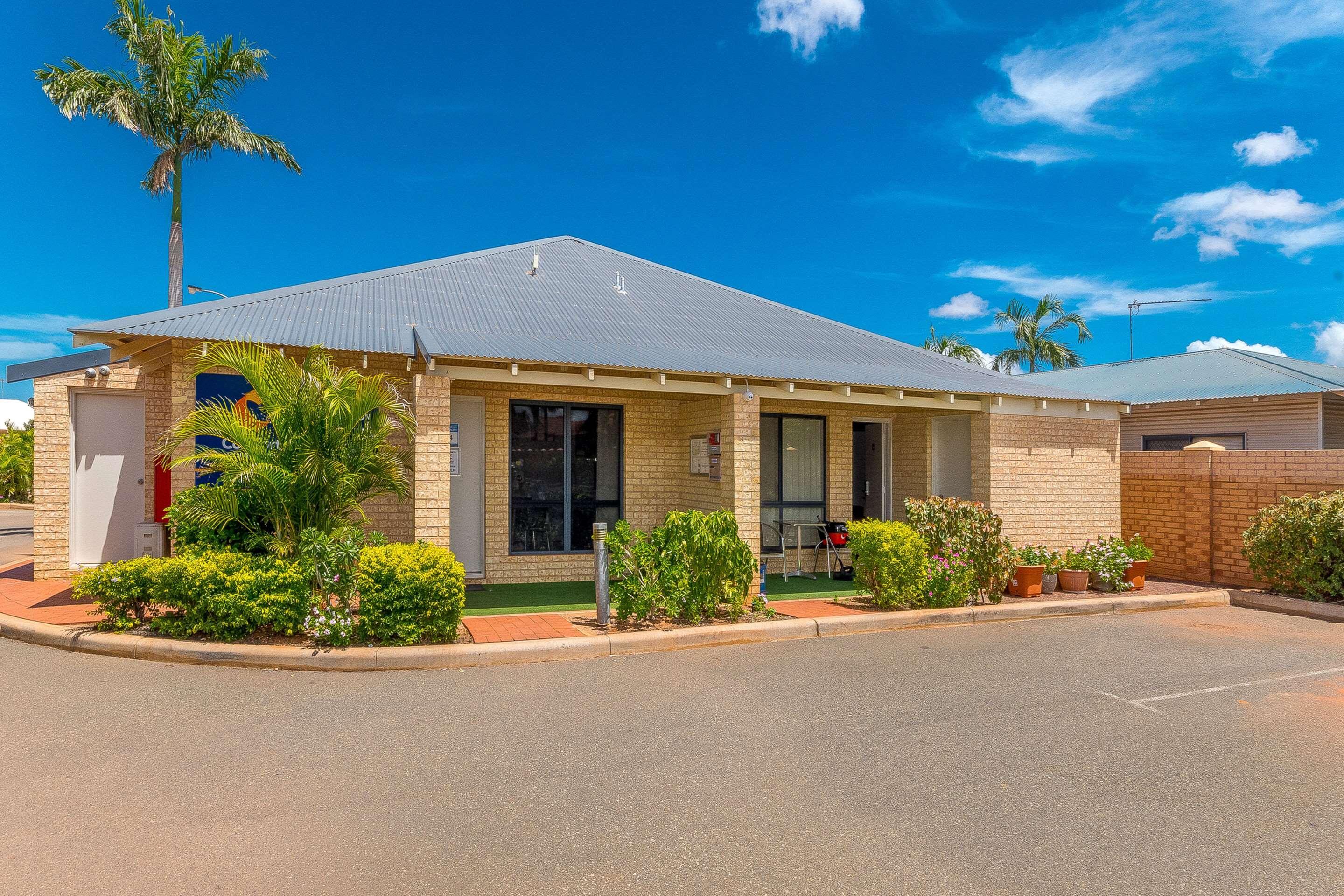 Comfort Inn & Suites Karratha Exterior photo